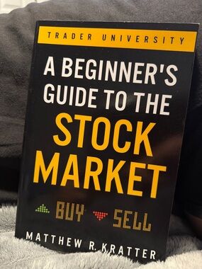 A Beginner's Guide to the Stock Market by Matthew R. Kratter
